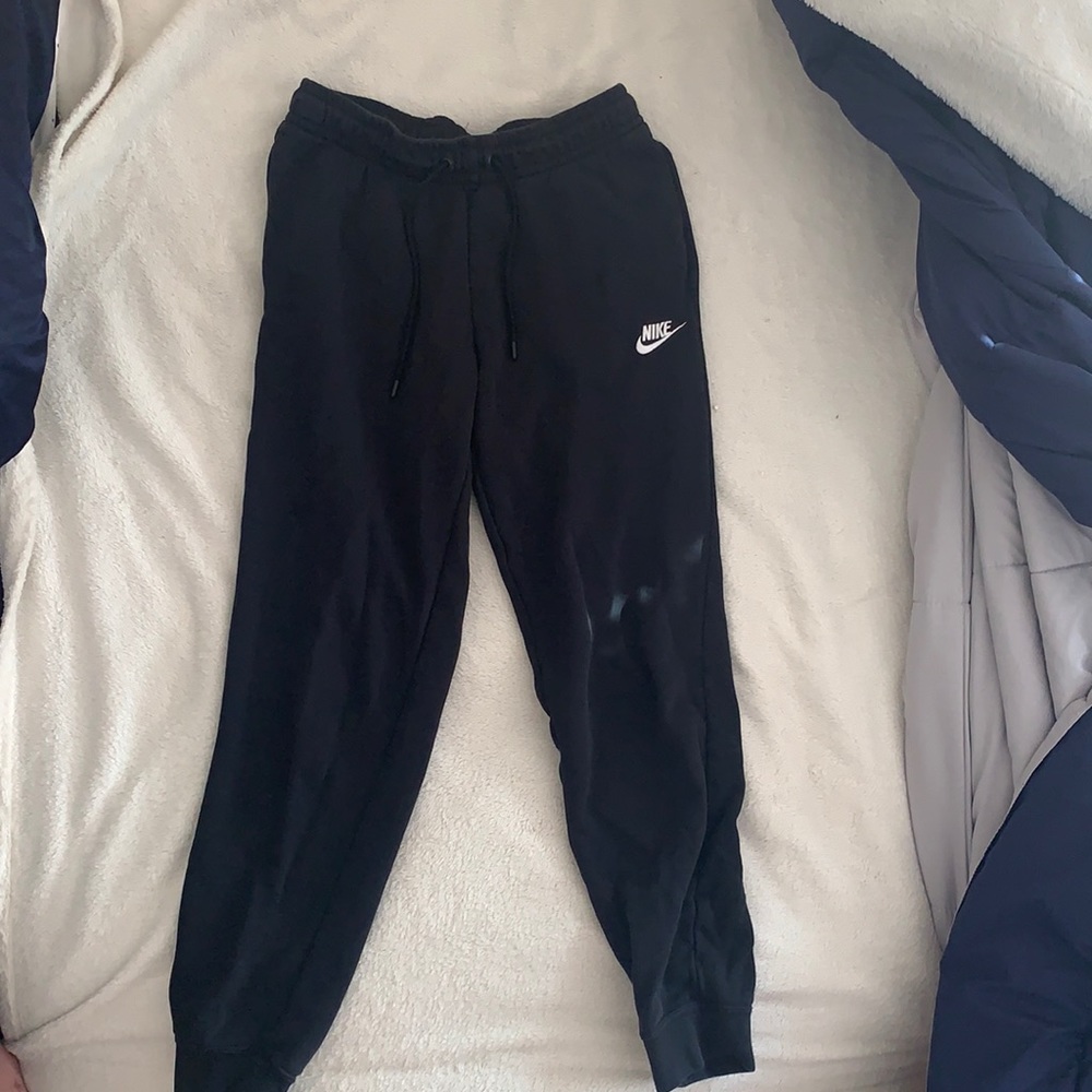 Nike joggers
